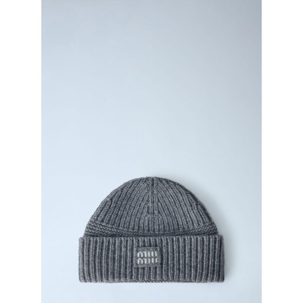 Miu Miu Men Logo-Patch Wool Beanie